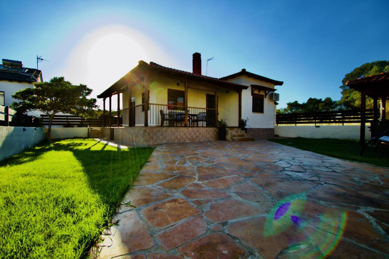 Enalio Beach House Nea Kallikrateia Exterior foto